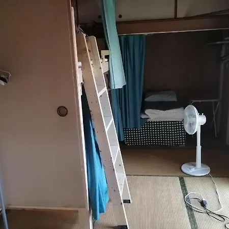 Kaeru Guest House Takamatsu Exterior photo